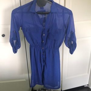 ‼️ DONATING SOON ‼️ Blue dress in size small!